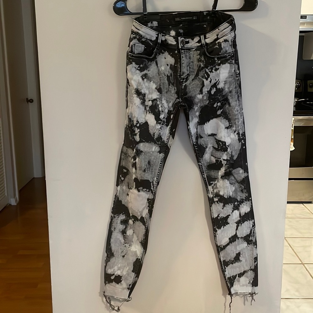 Zara Trafaluc denim wear gray tie dye distressed
